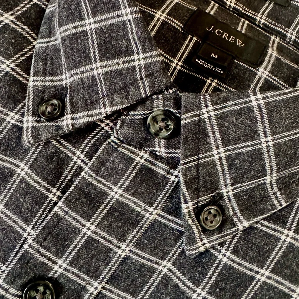 J.Crew Men’s Slim Fit Flannel Shirt Black & White Windowpane Plaid Size Medium - Picture 5 of 5
